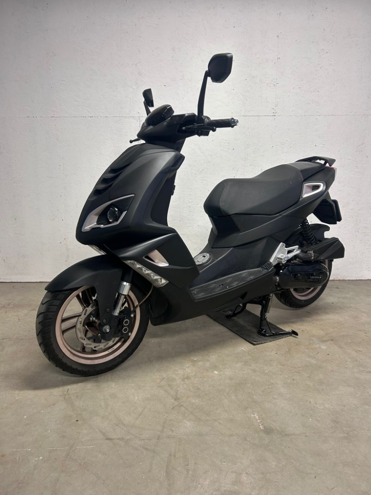 Occasion afbeelding: whatsapp_image_2025-12-24_at_13_24_31.jpeg