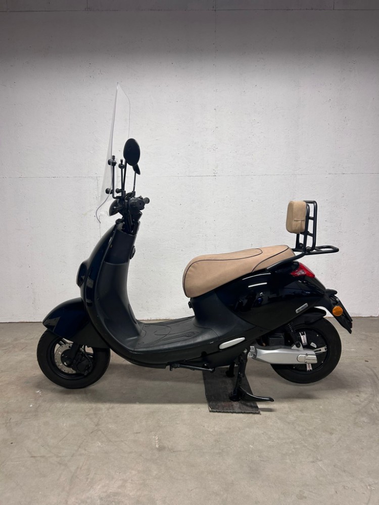 Occasion afbeelding: whatsapp_image_2025-12-29_at_12_40_09_1.jpeg